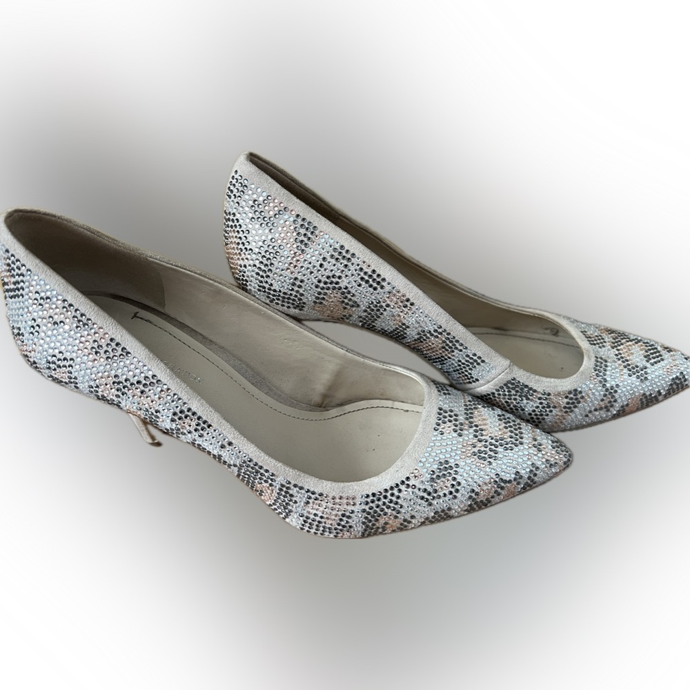 BCBGeneration Heels 8.5 size